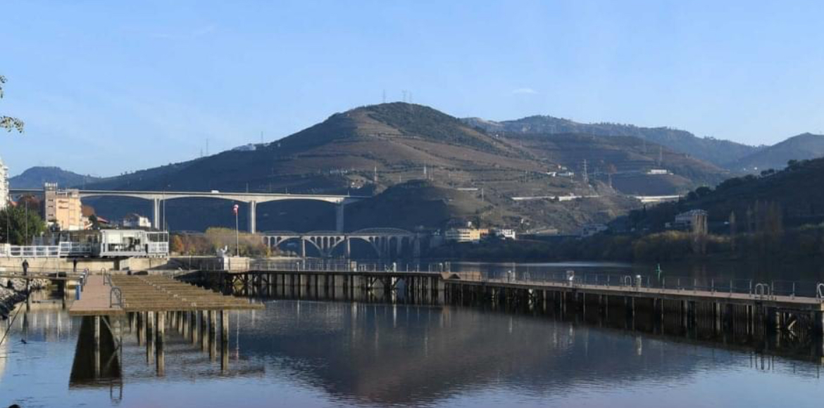 HÉLICOPETRO CAI NO RIO DOURO EM LAMEGO